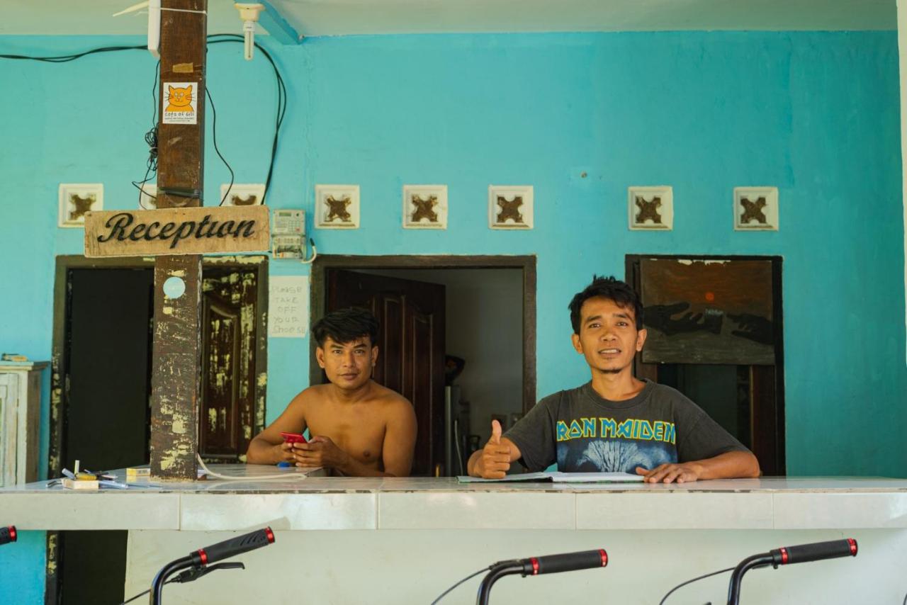 Ping Pong Homestay Gili Trawangan Exterior photo